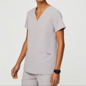FIGS Small Slate Scrub Top